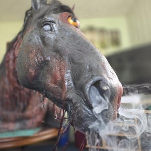 USB Mini Fog Machine for Props | Cosplay Smoke Effect | Portable Fog Generator | Powerbank Powered