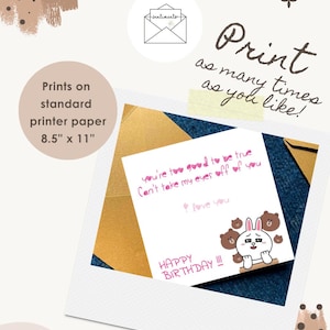 Puede incluir: Una tarjeta blanca con un conejito y osos de dibujos animados, con el texto "Happy Birthday!!!" y "I love you." La tarjeta est&aacute; impresa en papel de impresora est&aacute;ndar de 21,6 cm x 27,9 cm. La imagen tambi&eacute;n incluye el texto "&iexcl;Imprime tantas veces como quieras!"