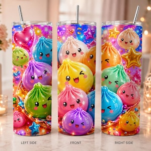 Pode incluir: Um copo cilíndrico de aço inoxidável com palha de metal, apresentando um padrão vibrante e colorido de dumplings de estilo cartoon sorridentes em vários tons de rosa, amarelo, azul e verde, acentuado por estrelas flutuantes e balões em forma de coração.