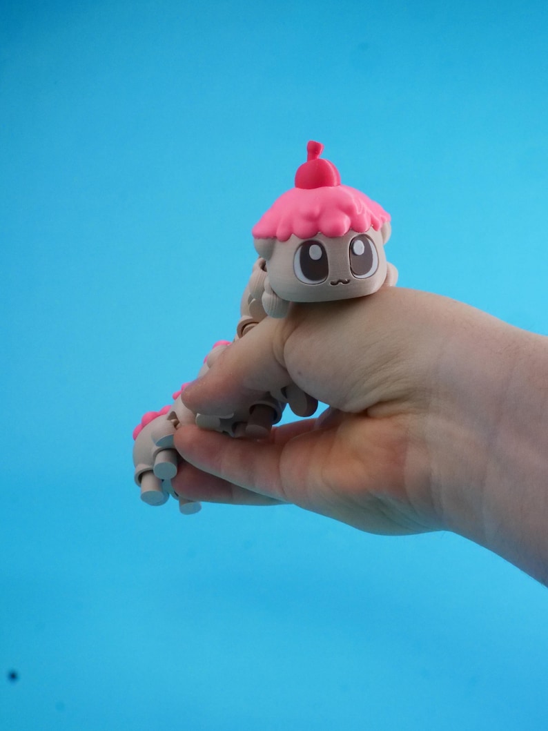 Stompies Caterpillar – Fully Flexi Articulated Desk Buddy