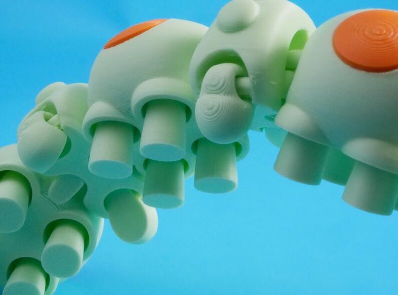 Stompies Caterpillar – Fully Flexi Articulated Desk Buddy