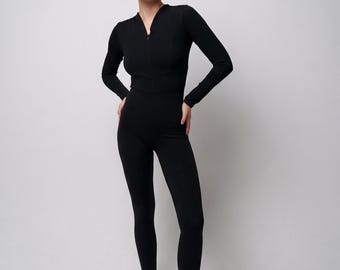 Bodysuit for gymnastics and aerials