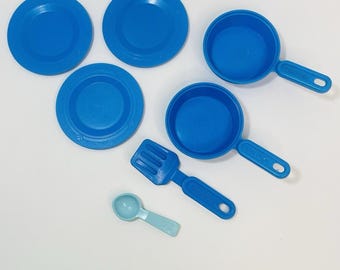 Vtg Fisher Price Fun With Food Blue Plates Spatula Spoon Skillet Pan Lot of 7