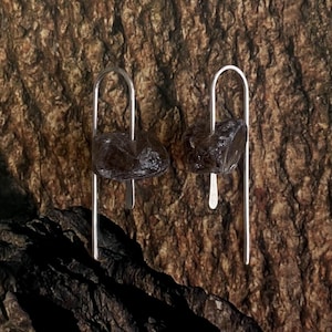Boucles d'oreilles en argent sterling 925 avec quartz fumé brut