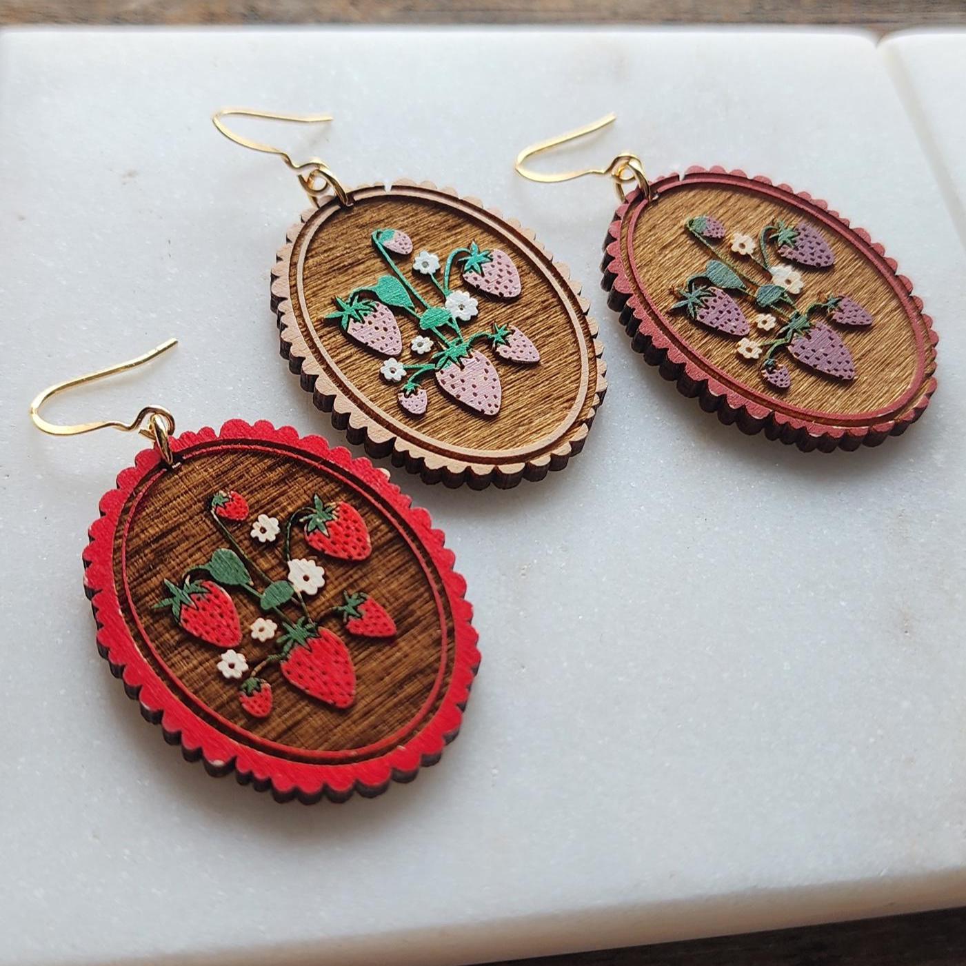 Strawberry Wood Earrings, Spring Cut File, SVG Pattern (digital ...