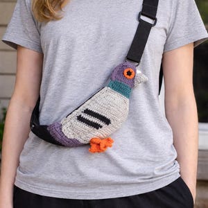 Crochet Pattern - Bird Bag Pattern – Sculpted Pigeon Crossbody Purse (PDF Download)