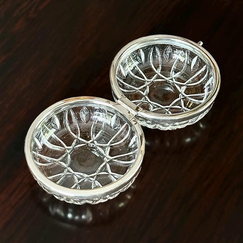 Box Section Cut Pattern Cut Glass Vintage Hinged Trinket Box Bonbonnière 5
