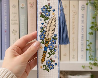 Plume ornée de myosotis au point de croix | Kawaii Cottagecore, marque-page floral (téléchargement PDF)