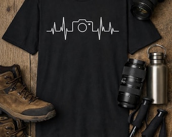 Photographer Heartbeat Shirt – Camera Pulse Line T-Shirt – Gift for Photographers – Minimalist Photo Tee – Unisex