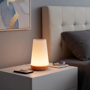 Minimalistische taps toelopende bedlamp | Gematteerde diffuser, warm gloedaccentlicht