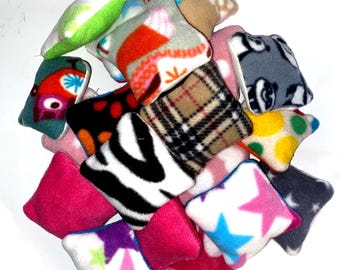 4 x small pillows, cushions guinea pig small animal bed