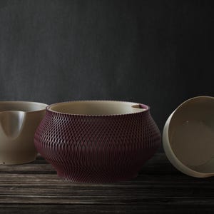Doniczka Wabi-Sabi Woven Texture – Styl I | Samonawadniająca z wyjmowaną doniczką wewnętrzną | Nowoczesna organiczna doniczka