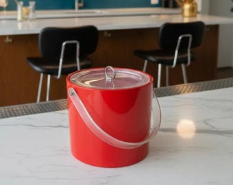 Georges Briard Red Ice Bucket MCM Barware Lucite Handle Gesigneerd USA