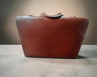 Vintage 1950s 60s Leather Suitcase Brown Hard Case Luggage Monogrammed TWG