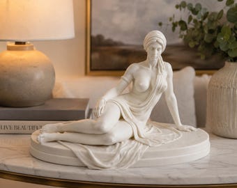 Odalisque Inspired Female Figurine – Elegant Reclining Woman Statue – Contemporary Home Decor