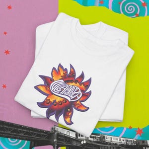 Retro Lollapalooza Sun Graphic Gildan T-Shirt | Vintage 90s Music Festival Tee | Alt-Rock Concert Merch