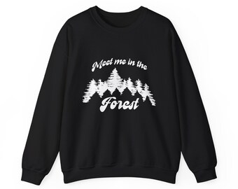 Triff mich im Wald Sweatshirt | Kiefer Baum Grafik Rundhalsausschnitt