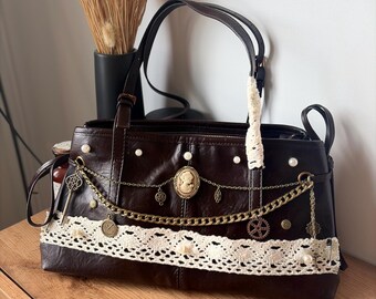 Bolsa de ombro vintage marrom, bolsa steampunk coquette, bolsa com corrente de renda, bolsa de mão de inspiração vitoriana, bolsa boho indie, bolsa de destaque exclusiva