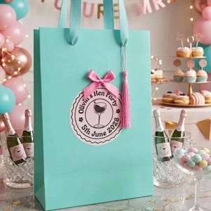 Personalised Hen Party Gift Bags,  Personalised Luxury Gift Bags, Hen Party Favor, Favor bags, Welcome guest bags