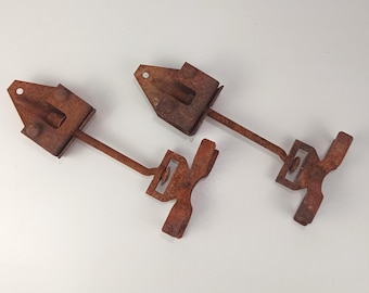 Pair of Vintage Iron Scaffolding Clamps / Beam Clamps / Tension Adjusters