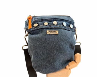 Upcycled Levi's Denim Purse | Handmade Jean Crossbody | One-of-a-Kind Adjustable Boho Tote | Sustainable Fashion Accessory