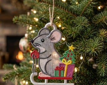 Christmas Mouse FSL Embroidery Design, Festive Forest Animal Lace Ornament, Free Standing Lace Holiday Mouse Pattern,