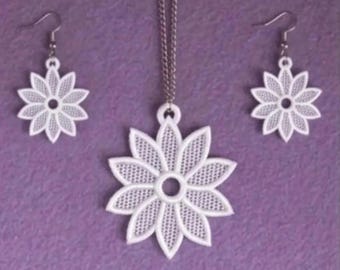 Free Standing Lace Flower Embroidery Design, Delicate Floral Earrings, Hanging Ornament Pattern (Digital Download)