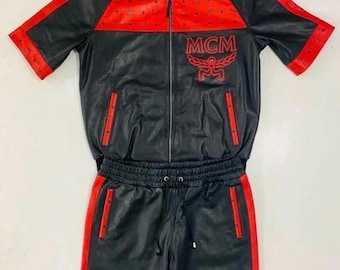 Vintage MCM Röd Läder Träningsoverall Jacka Shorts Set Monogram Logotyp