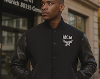 MCM Varsity Letterman-jacka – Ullkropp och läderärmar, broderad bomberjacka