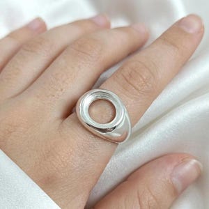 スターリングシルバーリングセッティング、925シルバーオーバルベゼルカップセッティング、ストーンリングなし、セミマウントリング、母乳DIYジュエリー作り