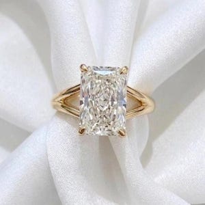 Radiant Cut CZ Solitaire Engagement Ring, CZ Split Shank Ring, Proposal Ring, Commitment Ring, Proposal Ring, Minimalist Ring, Promise Ring,