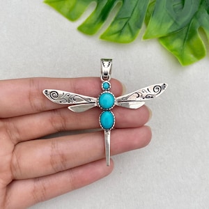 Trollsländehänge i 925 sterlingsilver | Berlock i naturlig turkos med 3 stenar | Medaljong i navajo-stil