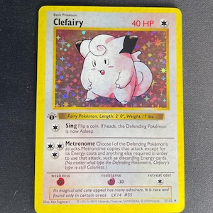 Clefairy Anpassad 1:a Upplagan Base Set 1999 Pokémon Replica Proxy Kort - 5/102 Samling – Handgjord TCG Nostalgi Gåva