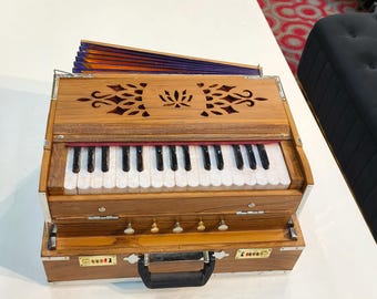 2LINE MINI HARMONIUM/ 2.5 OCTEVE 32REEDS /Wooden mat finish