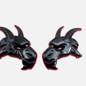 SET Redline Custom Head Emblem for Ram 1500 2500 3500 Fender badge Hellcat Style