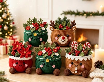 Crochet Christmas Character Pot Set, Christmas Table Ornament, Farmhouse Tier Tray Decor, Hostess Coworker Housewarming Gift