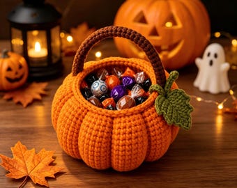 Handmade Crochet Pumpkin Treat Basket, Kids Halloween Trick-or-Treat Bag, Cute Candy Bucket