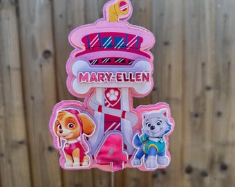 Topper rosa personalizzato di Pup Patrol - Personalizzabile con nome ed età