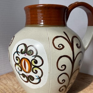 Jarra/canasta vintage Denby Gypsy Bourne / Cerámica inglesa de estudio de los años 70 / Diseño en marrón y crema / Hecha en Inglaterra
