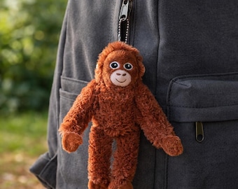 Viral Punch Monkey Keychain – Orangutan Plush Pendant, Cute Mini Emotional Support Gift