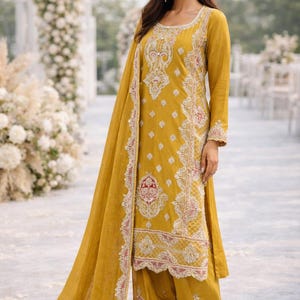 chinese dress ladies Golden Delight Georgette Dress