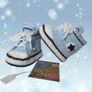 Blue High Top Crochet Baby Sneakers, Soft Yarn Toodler Converse Booties, Eco-Friendly Newborn Booties Shoes Knitted Stylish Baby Shower Gift