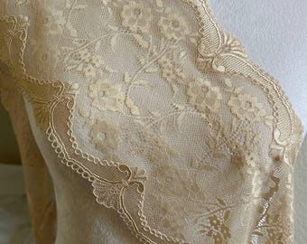 2.2yard 7" Champagne Gold Stretch Lace Trim Wide Beige Floral Elastic Galloon Scalloped Edge Lace for Lingerie Underwear Garment Sewing