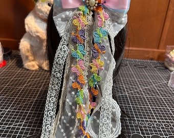 Handgemaakte grillige vlinderkant strik haaraccessoire, Ethereal Fairycore-borduurwerk, tuinfeeststijl