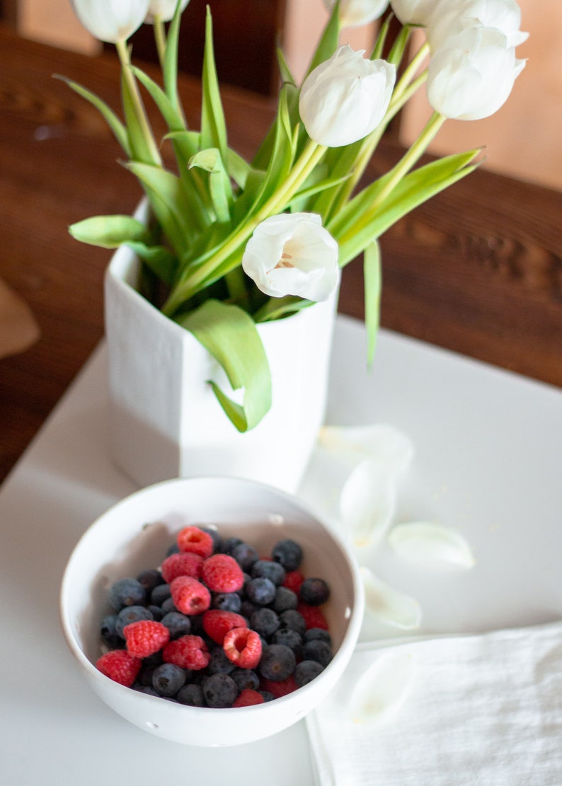 Porcelain Berry Bowl Colander, White Ceramic Berry Bowl, Handmade Ceramic Colander image 3