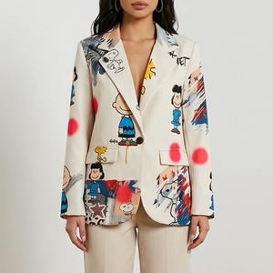 Blazer de Snoopy y Amigos para Mujer, Americana Blanca Oversize Pop Art con Estampados de Charlie Brown y Lucy, Estilo Streetwear Maya