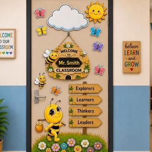 Set di decorazioni per la porta dell'aula a tema api, cartello per la porta dell'insegnante in formato PNG, kit per la porta dell'aula, clipart di api, tema per l'aula, bacheca autunnale