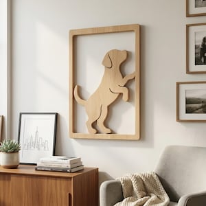 Può includere: Un set di tre tazze in ceramica con finitura opaca e macchiettata. Le tazze sono nei toni del crema, grigio chiaro e grigio scuro. Ogni tazza ha un design semplice e minimalista.