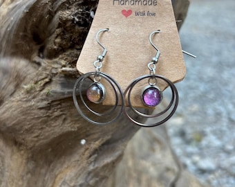 Pendientes de plata de ley con piedras moradas