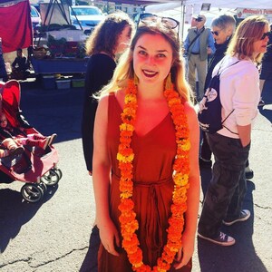 Fresh Marigold Garland: Farm Direct Cempasuchil Flowers, Ceremonial Decor image 10